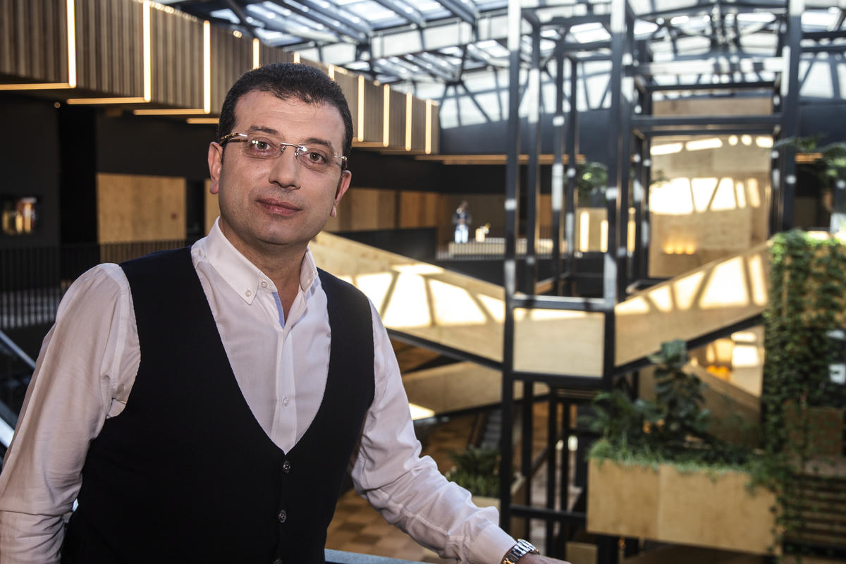 "İstanbul bir proje çöplüğüne dönmüştür"